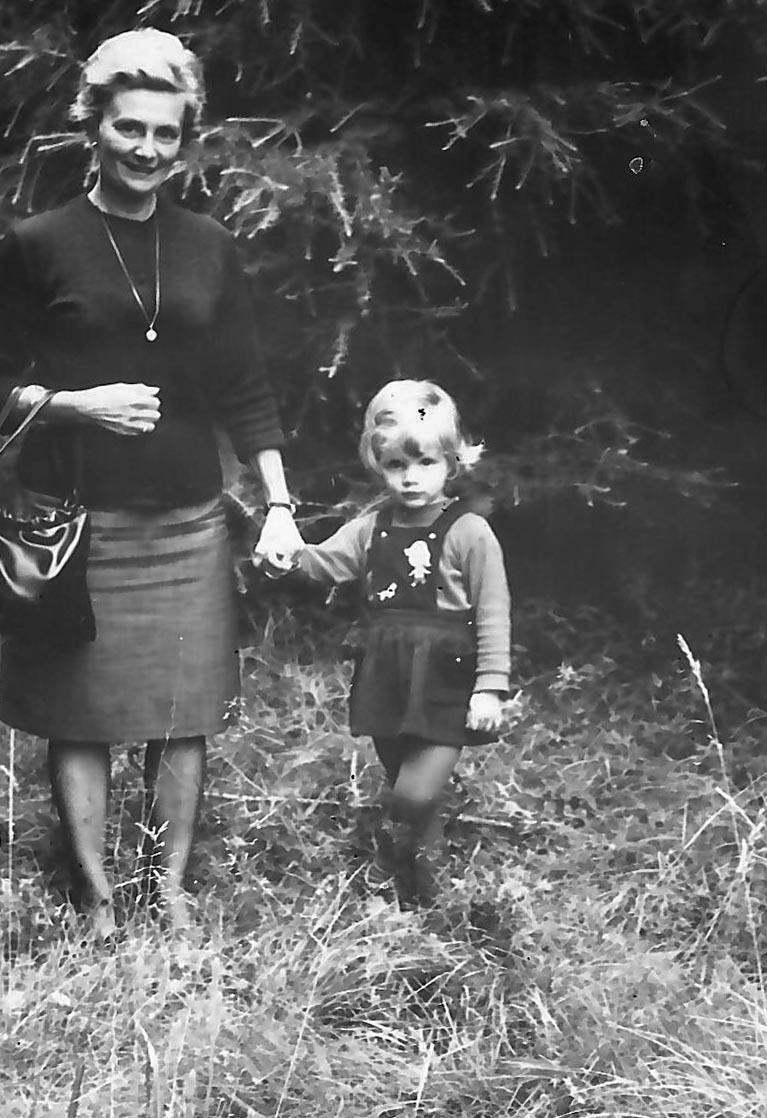 Annette Unger — Familie, starke Frauen 1